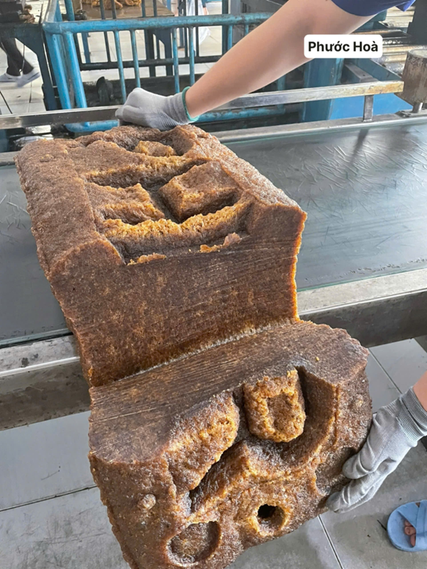 Mủ SVR 10 (Gia công tại Công Ty Cổ Phần Cao Su Phước Hòa) - DTKRA